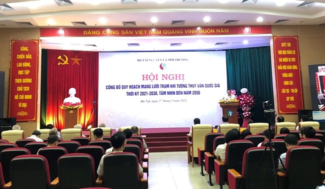 Đến năm 2050, Việt Nam sẽ có gần 6.000 trạm khí tượng thuỷ văn tự động (17/05/2024)